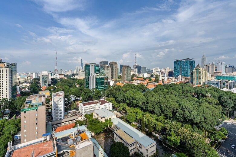 Bed & Breakfast Saigon Suites Collection By Idg In D1