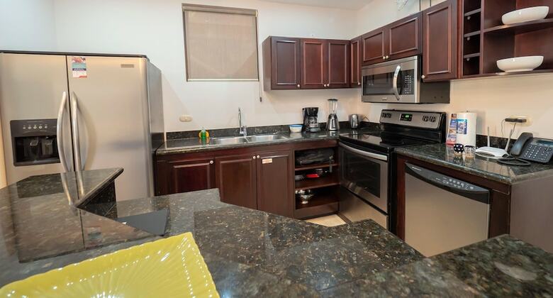 Apartamentos Encantada Luxury Condo J3