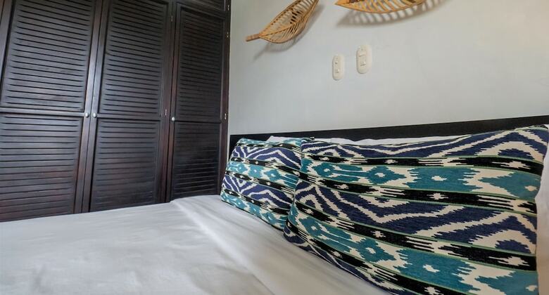 Apartamentos Encantada Luxury Condo J3