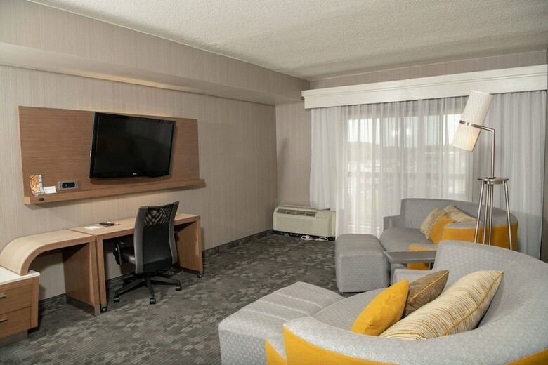 Hotel Courtyard By Marriott Erie