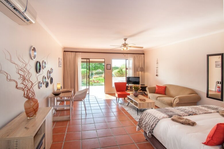 Hotel Wind-rose Guest House