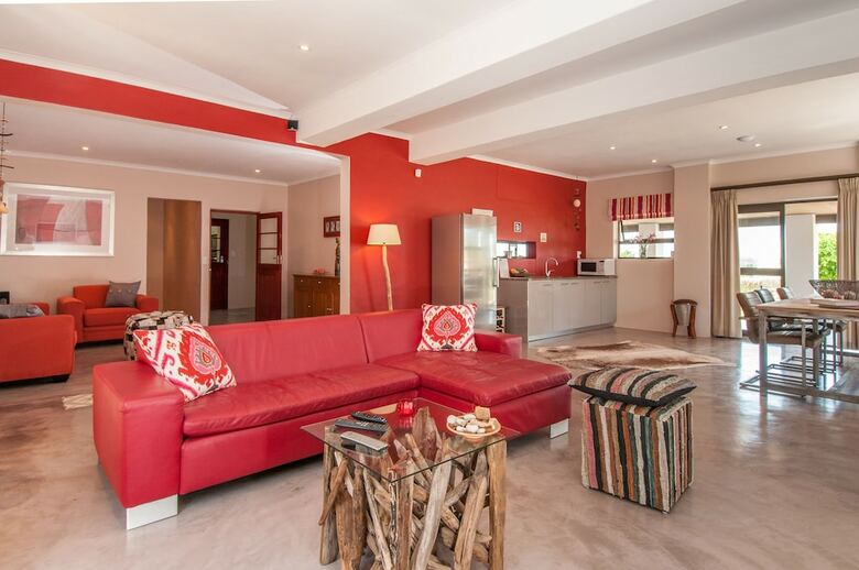 Hotel Wind-rose Guest House