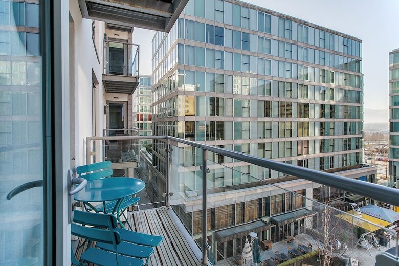 Apartamentos The Hub By Shortstaymk