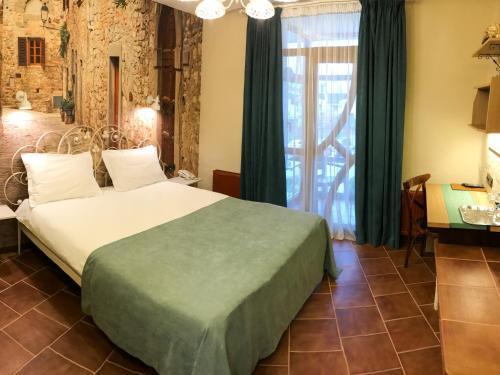 Komilfo Hotel