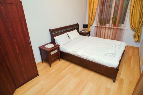 Deluxe Centre Apartment