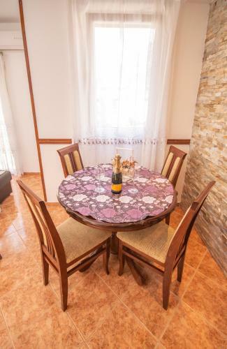 Apartment Risan
