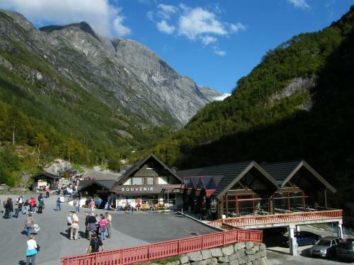 Posada Briksdalsbre Fjellstove