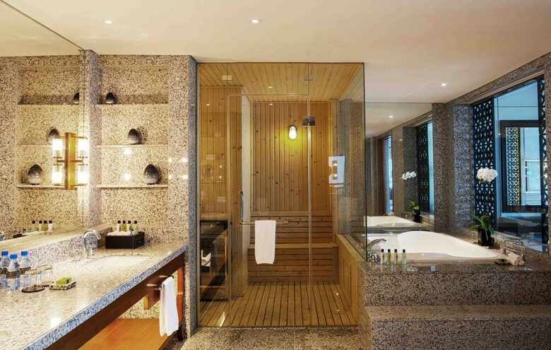 Hotel Intercontinental Hanoi Landmark72