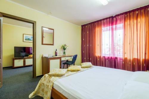 Hotel Raziotel Kryvyi Rih