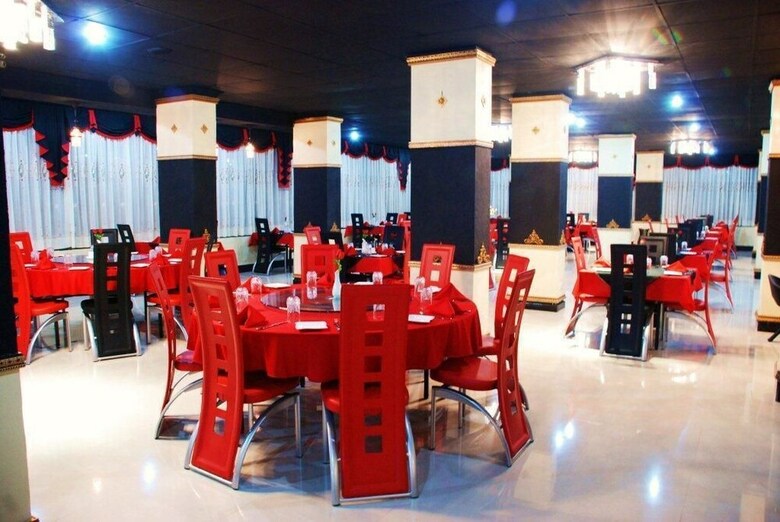 Urban Rose Hotel And Apartment