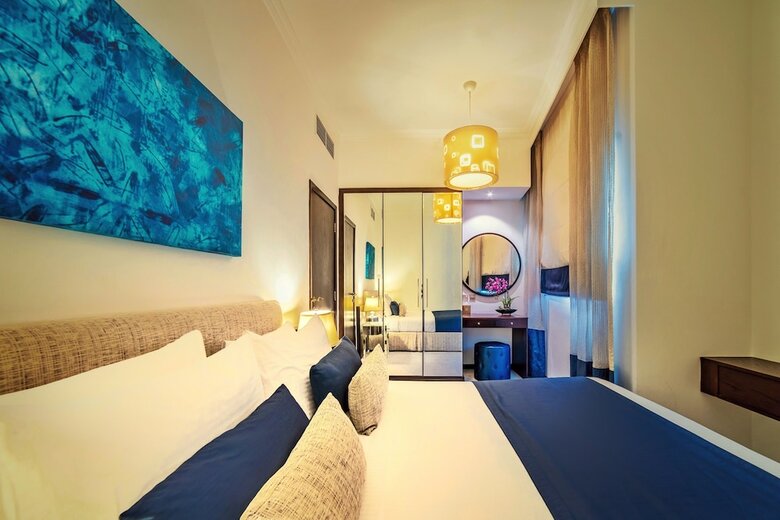 Aparthotel First Central Hotel Suites