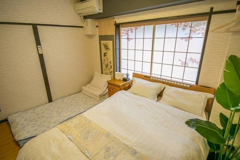 Apartamentos Shoei Bldg