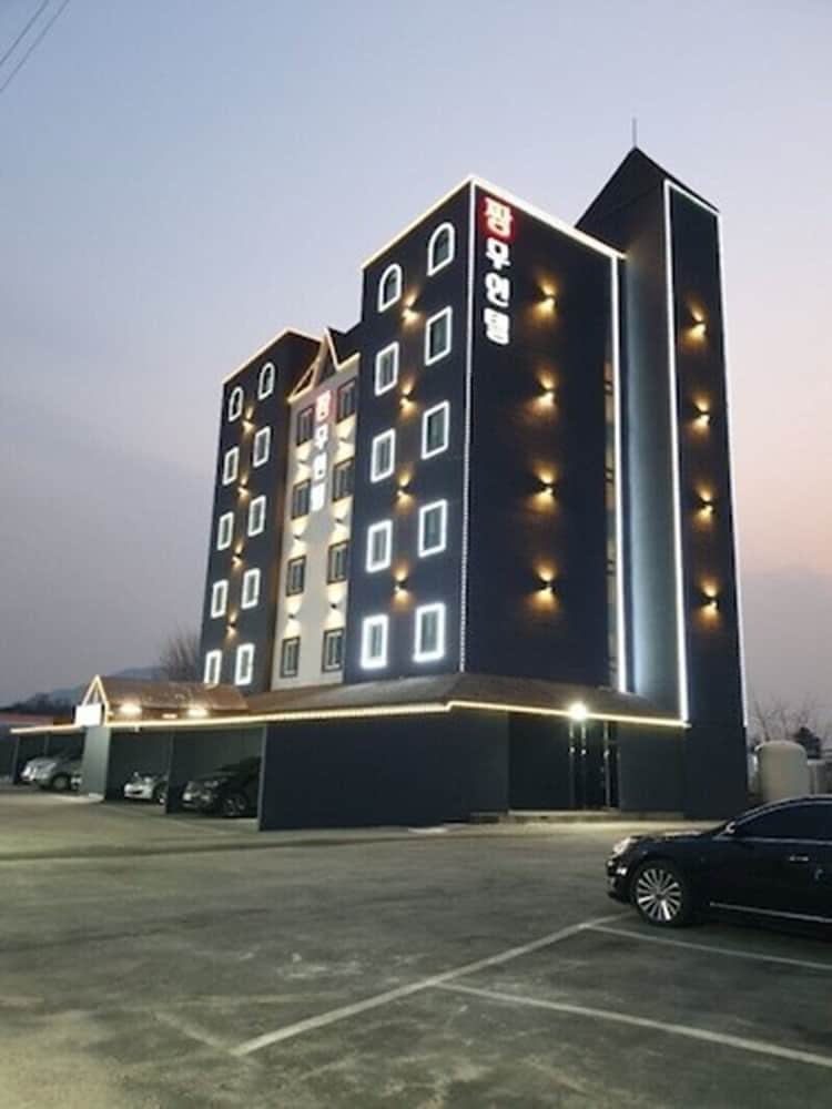 Hotel Zzam Story Motel