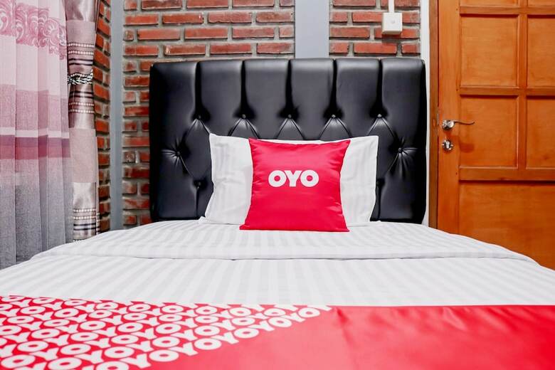 Hotel Oyo 2868 Mustika Villa