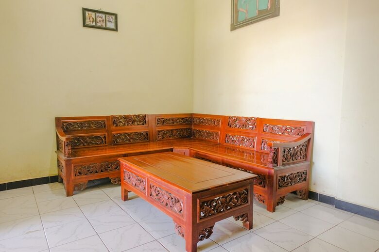 Hostal Griya Kinanthi Family