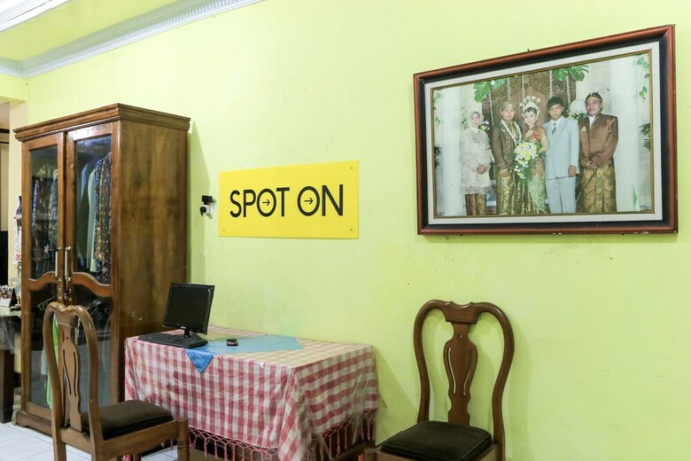 Hostal Spot On 2440 Wallet Family Residence