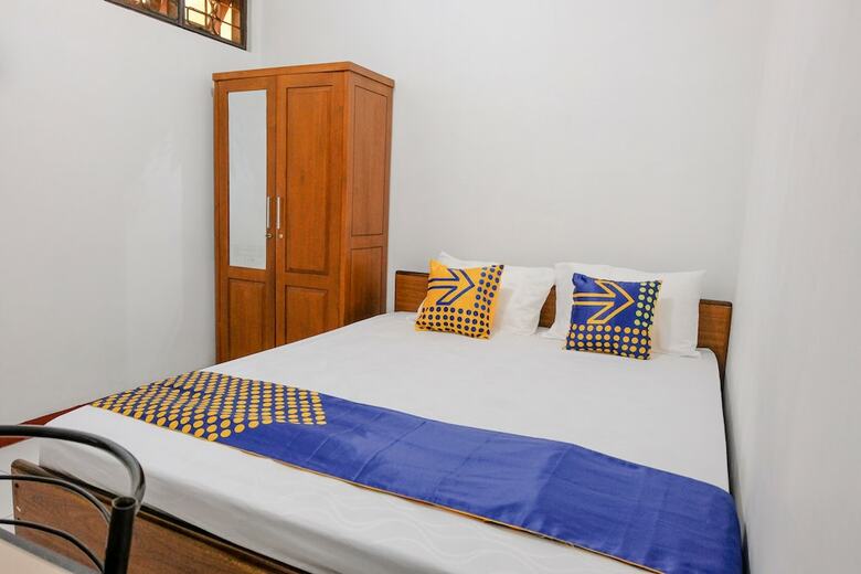 Hostal Spot On 2749 Tiga Sinar Residence
