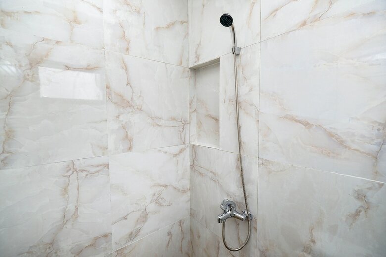 Hotel Oyo 1611 Four D'home