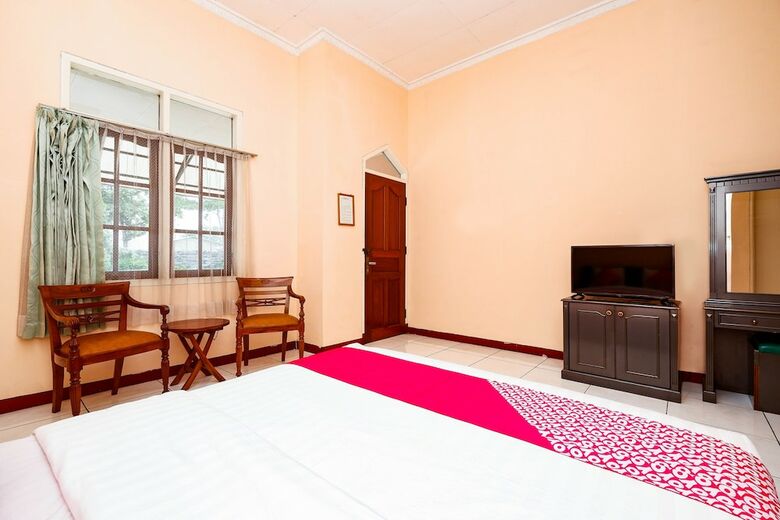 Oyo 2495 Hotel Wijaya