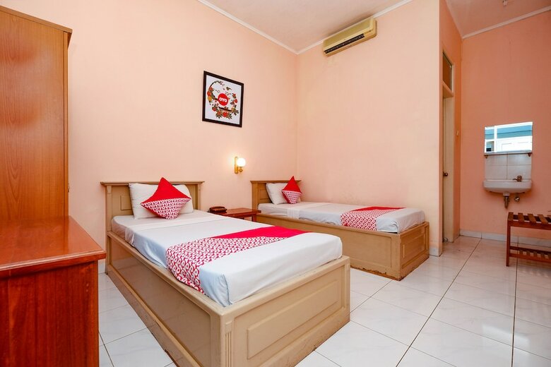 Oyo 2495 Hotel Wijaya
