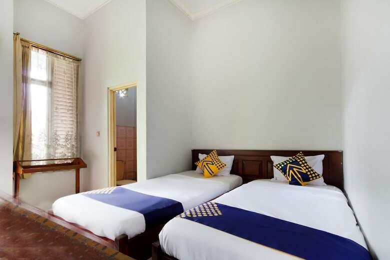Hostal Spot On 2730 Hotel Maribaya Indah