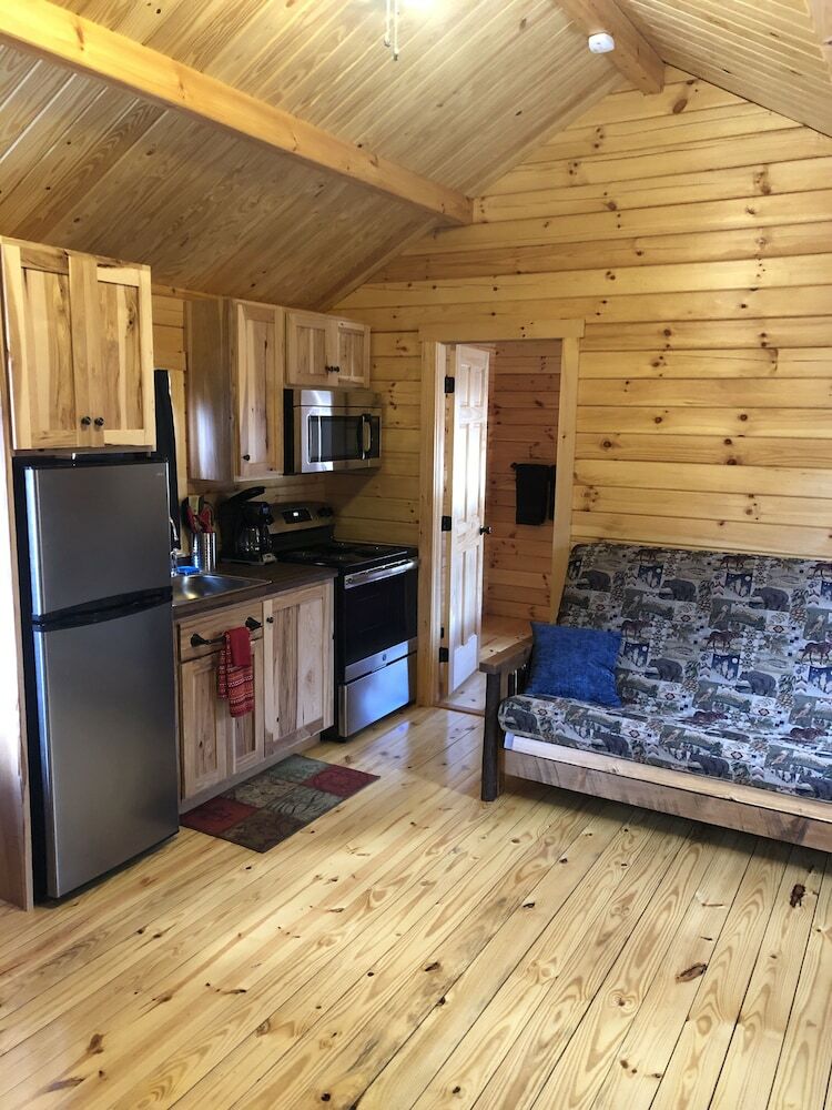 Cabana Mont Du Lac Resort