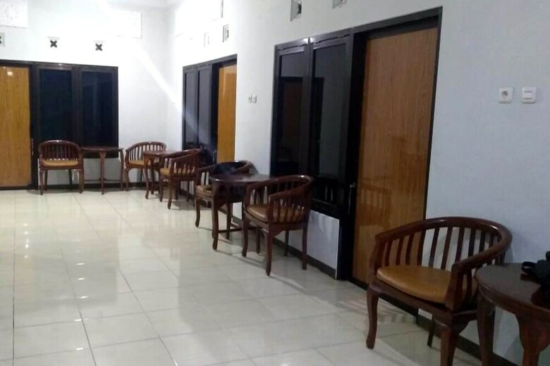 Hotel Homestay Villa Diva Tambi