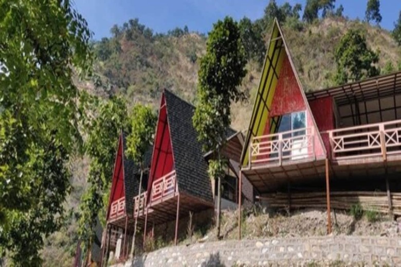Hotel Rakatal Rocks Resort