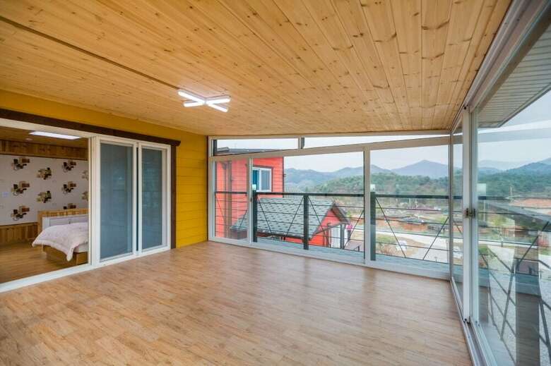 Chukryeong Mt View Pension