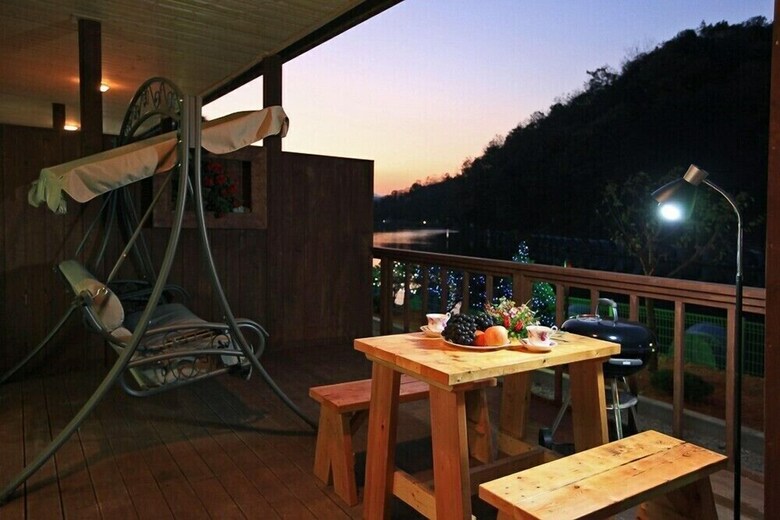 Apartamentos White House On The Lake Pension