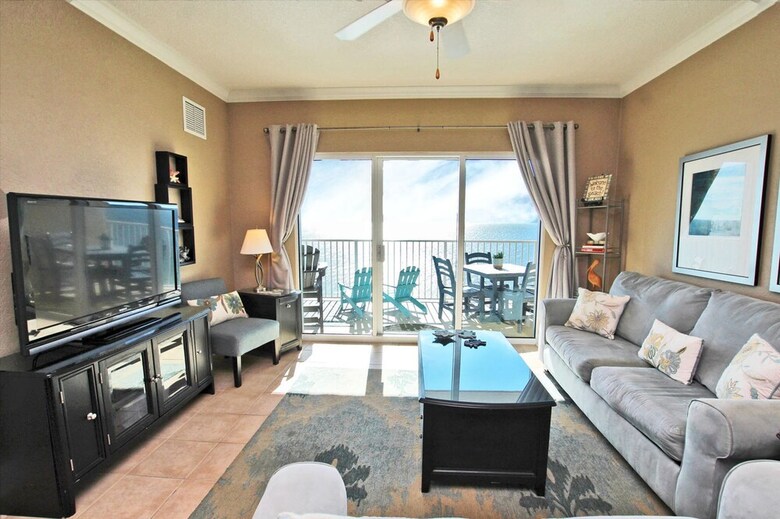 Crystal Shores West 1105 By Youngs Suncoast