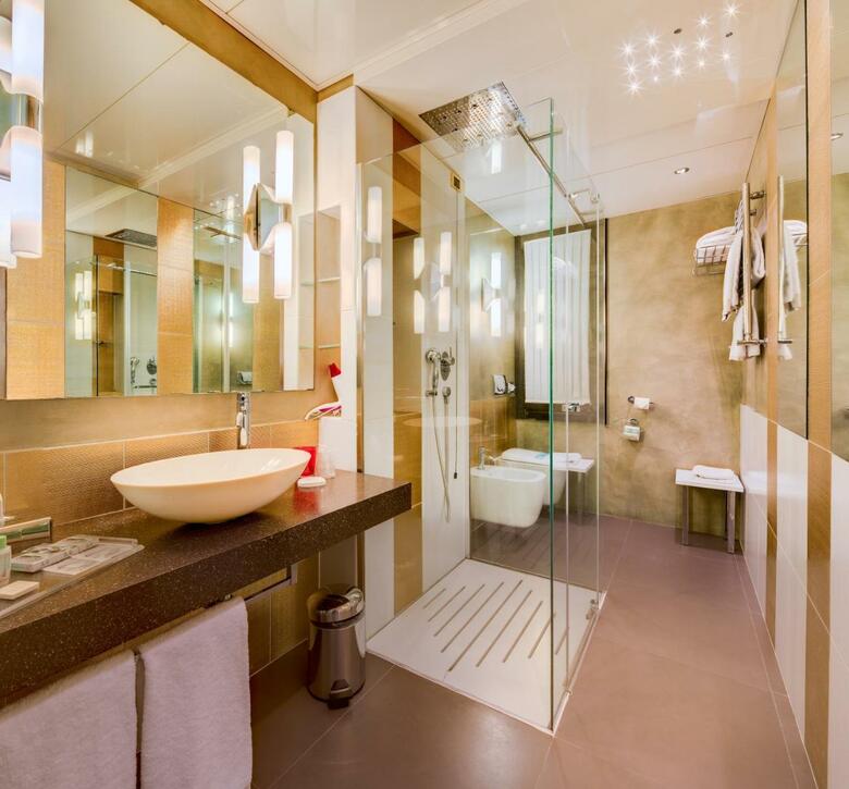 Hotel Antares Rubens