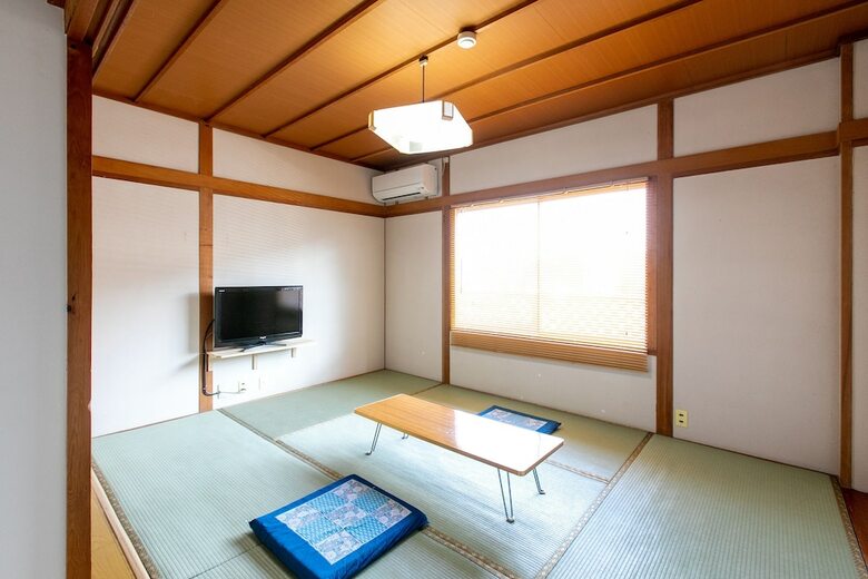 Hotel Oyo Ryokan Villa Idumoya