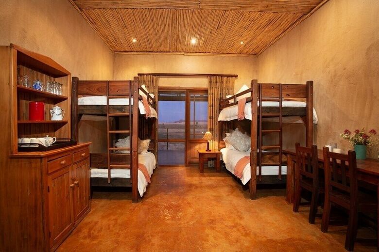 Hotel Gannabos Guest House