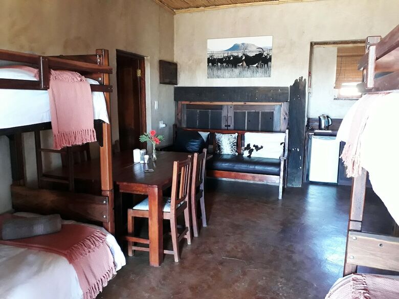 Hotel Gannabos Guest House