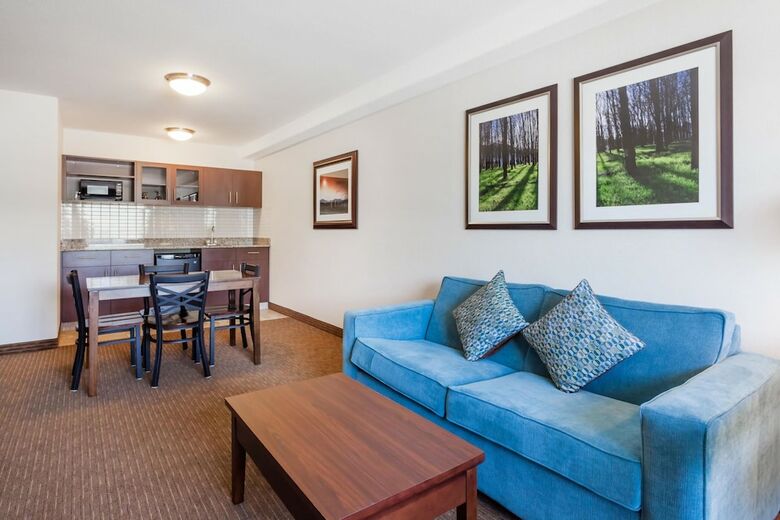 Hotel Ramada By Wyndham Creston