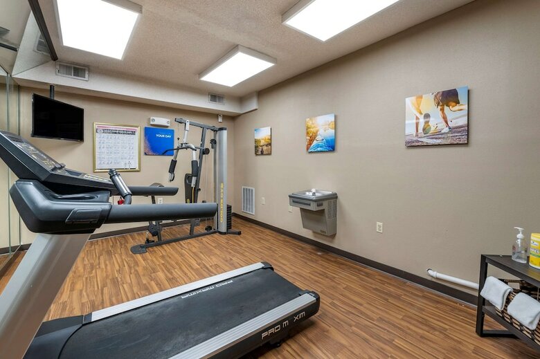 Hotel Quality Inn & Suites