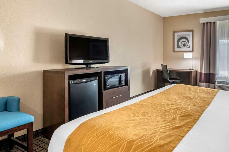 Hotel Quality Inn & Suites