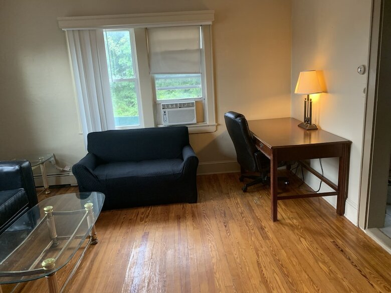 Hotel Travel Inn & Suites