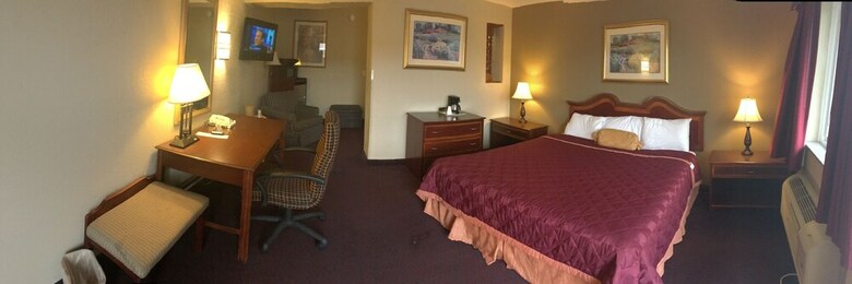 Hotel Travel Inn & Suites