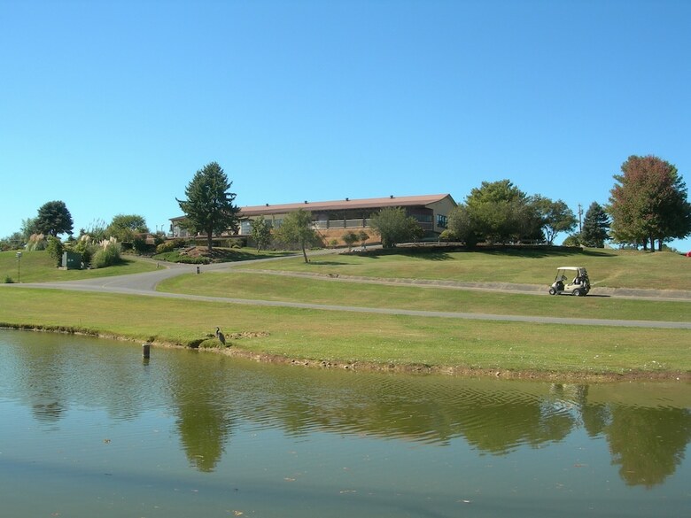 Hotel Baneberry Golf And Resort