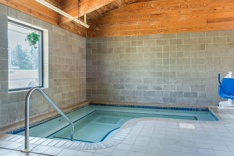 Hotel Quality Inn & Suites