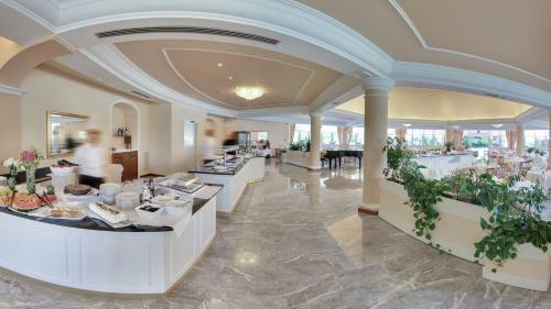 Hotel Leonardo Da Vinci Terme & Golf