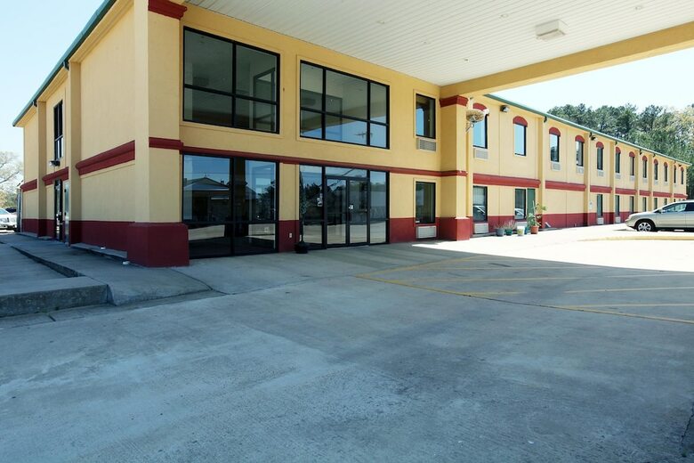Motel Americas Best Value Inn Hazlehurst, Ms