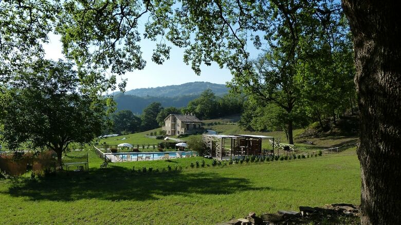 Agroturismo Cerqua Rosara Residence