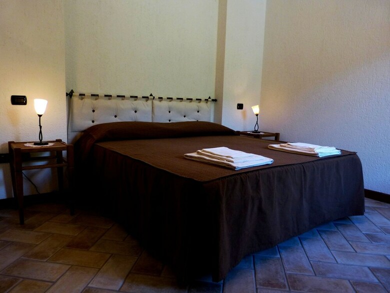 Agroturismo Cerqua Rosara Residence