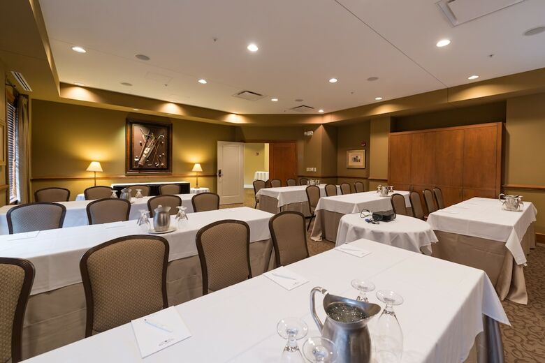 Hotel The Glen Club