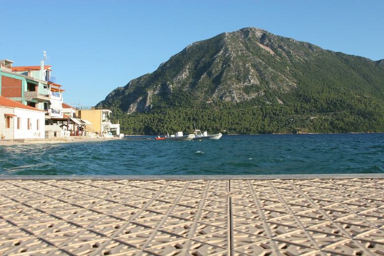 Aparthotel Thesmos Village