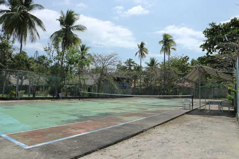 Villa Dos Palmas Island Resort & Spa