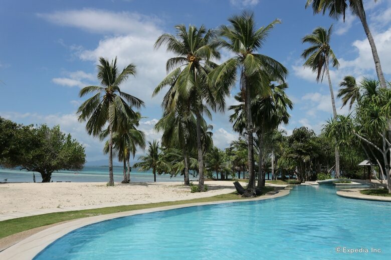 Villa Dos Palmas Island Resort & Spa
